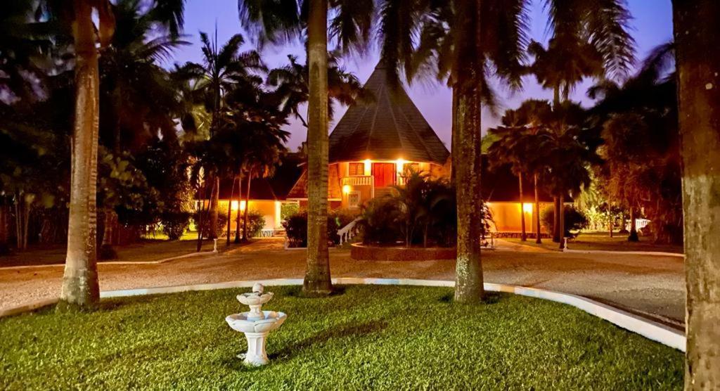 Sunset Villa Boutique Resort Diani Beach Kültér fotó